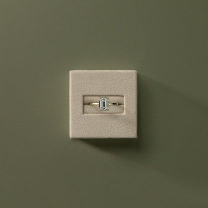 CUJ004