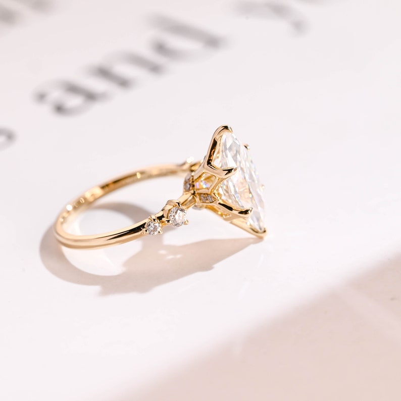 Stunning 1.0 - 2.0 CT Marquise Moissanite Engagement Ring with Hidden Halo Design 7