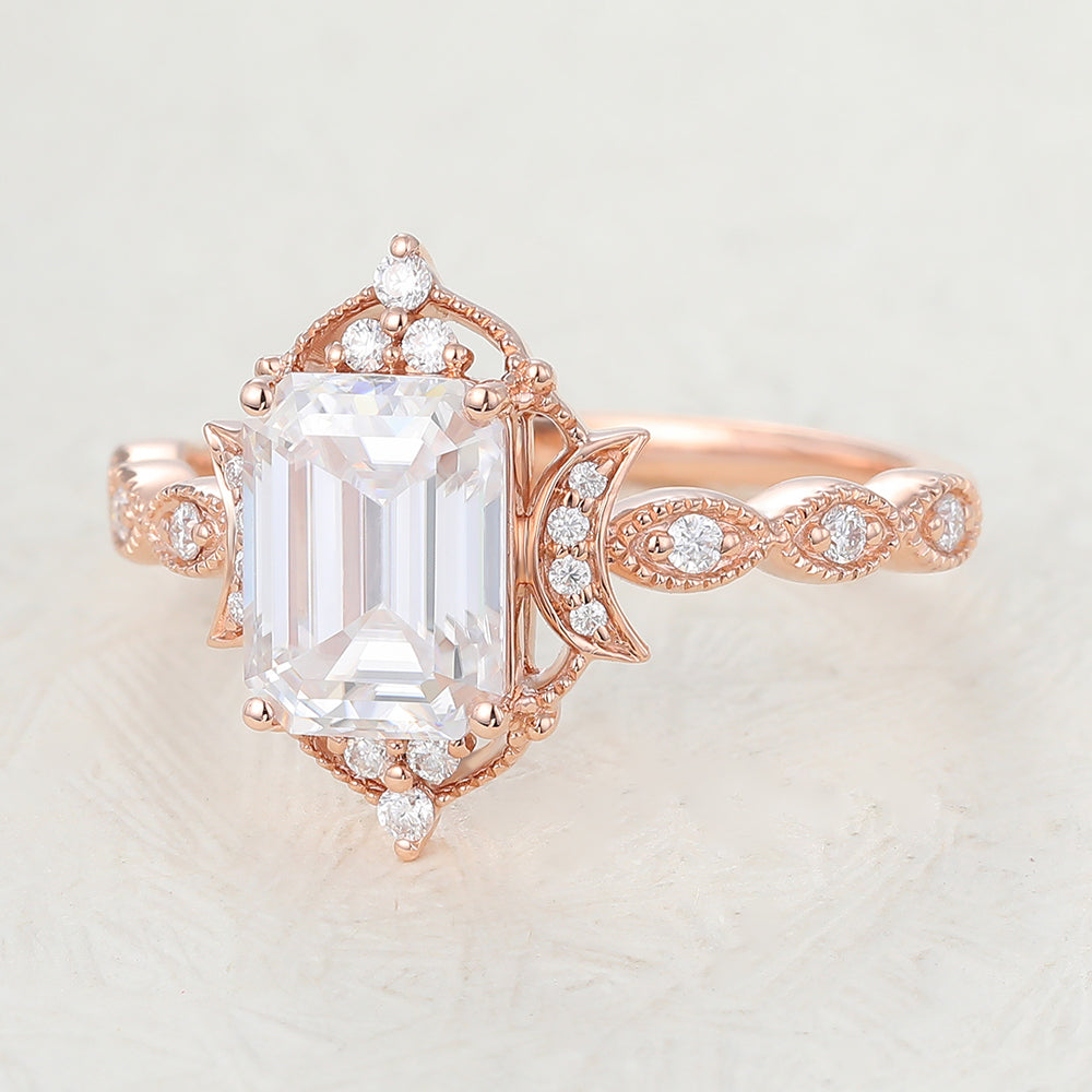 1.6 CT Emerald Vintage Cluster Moissanite Engagement Ring