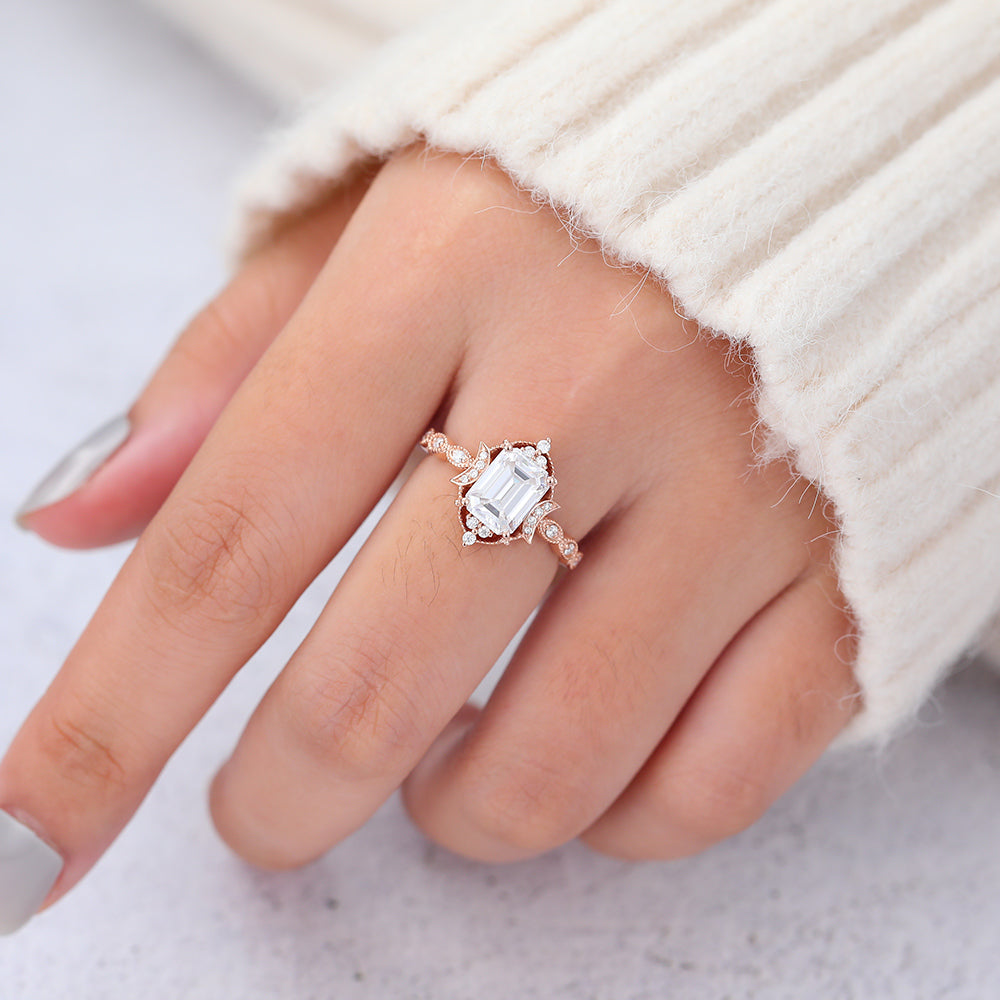 1.6 CT Emerald Vintage Cluster Moissanite Engagement Ring